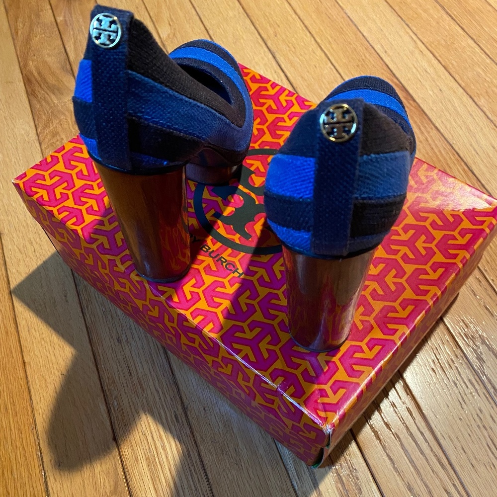 Adorable Tory Burch & Cobalt Blue heels - Picture 6 of 13